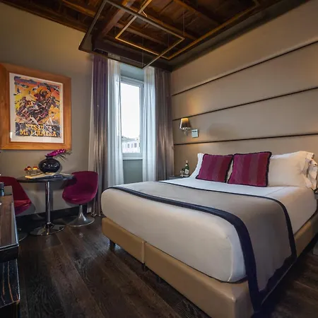 Maison Torre Argentina 4* Roma
