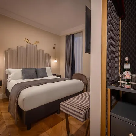 Maison Torre Argentina * Rome